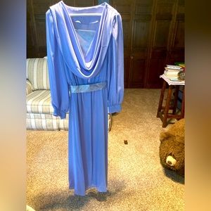 Vintage 1970s cowle-neck dress in periwinkle
